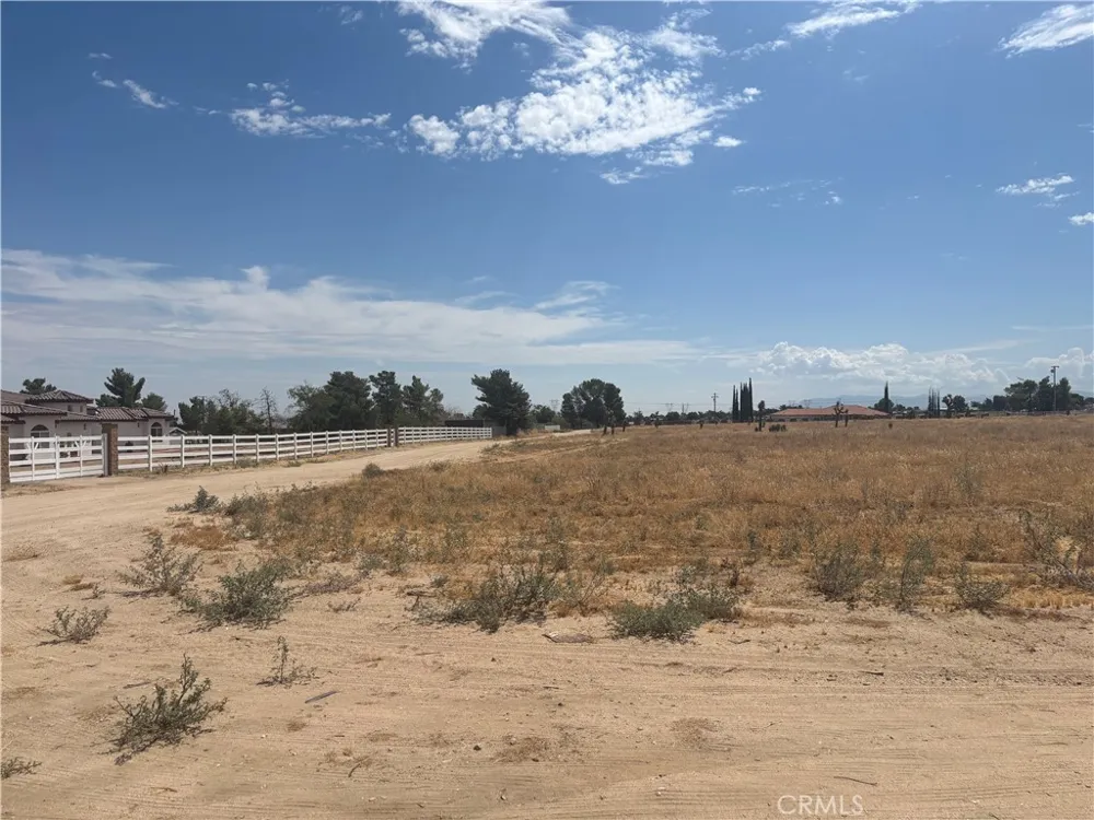 Valle Vista Phelan, CA 92329