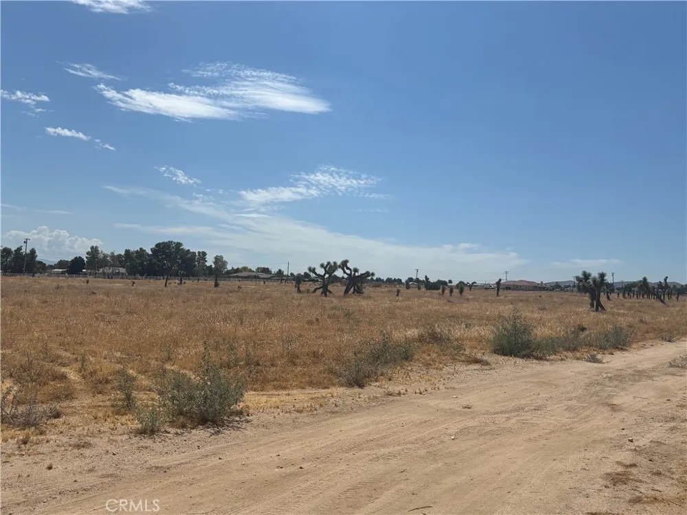 Valle Vista Phelan, CA 92329