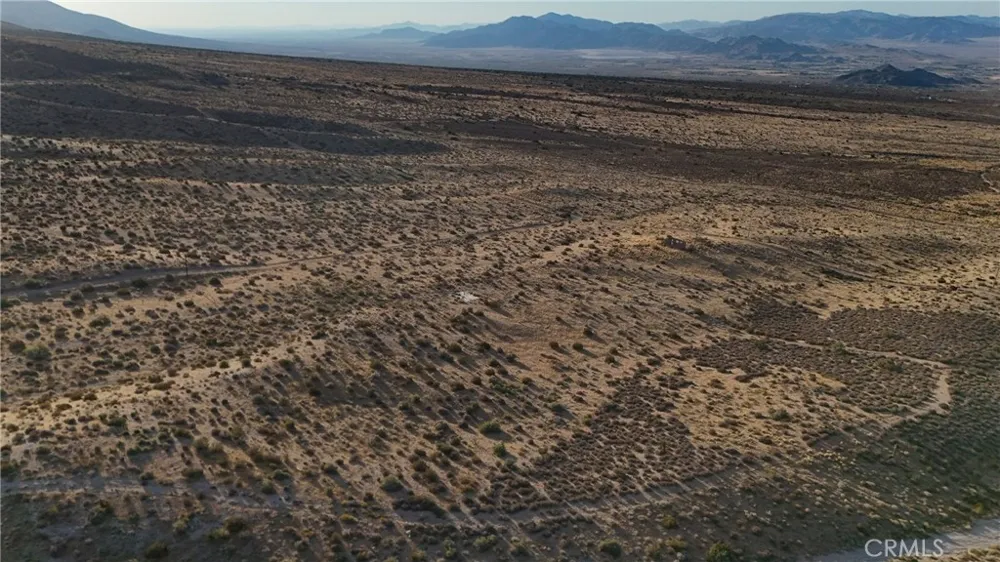 754 Crystal Creek (NEAR) Road Lucerne Valley, CA 92356