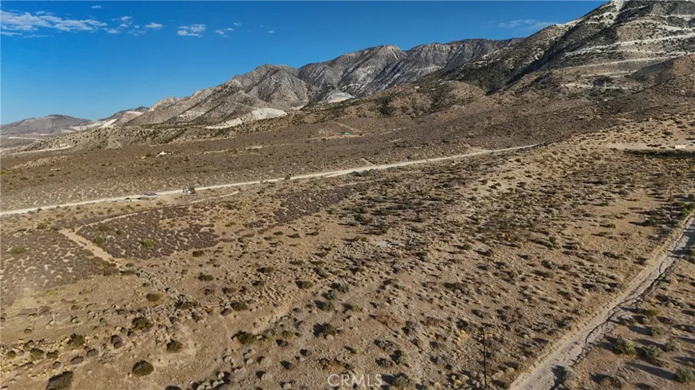 754 Crystal Creek (NEAR) Road Lucerne Valley, CA 92356