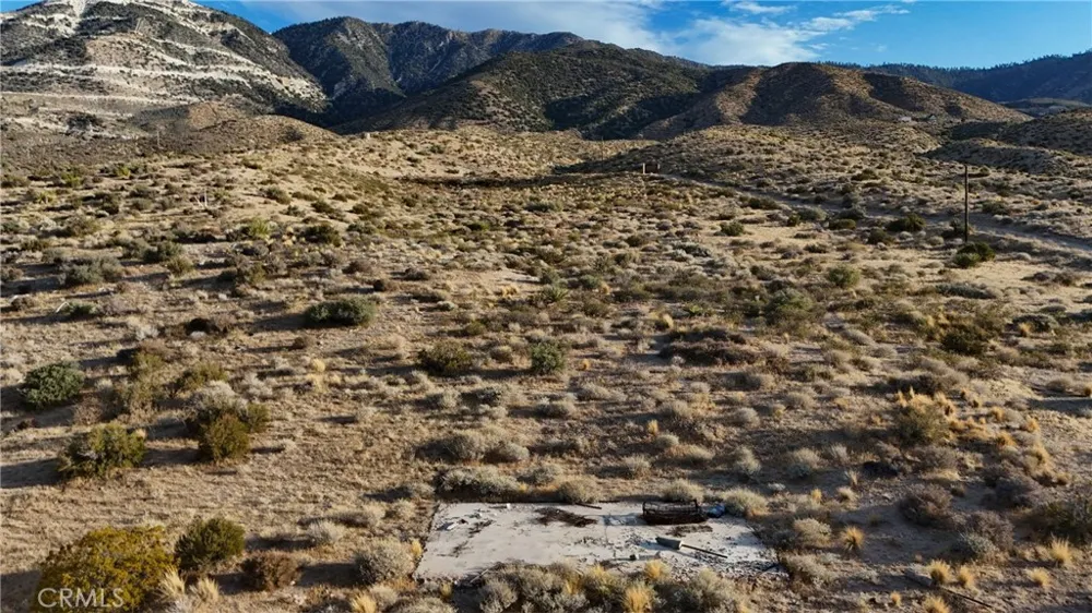 754 Crystal Creek (NEAR) Road Lucerne Valley, CA 92356