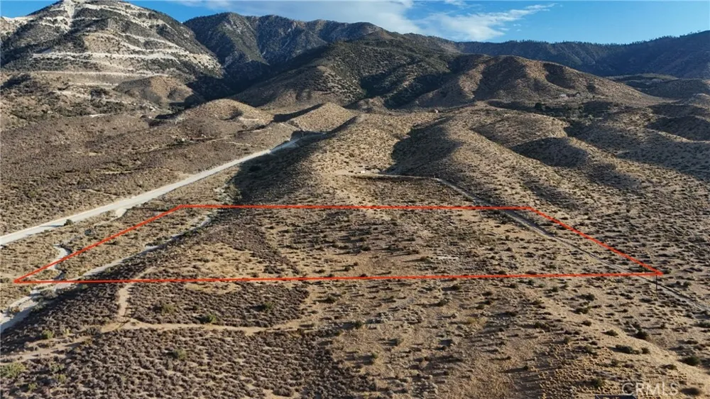 754 Crystal Creek (NEAR) Road Lucerne Valley, CA 92356