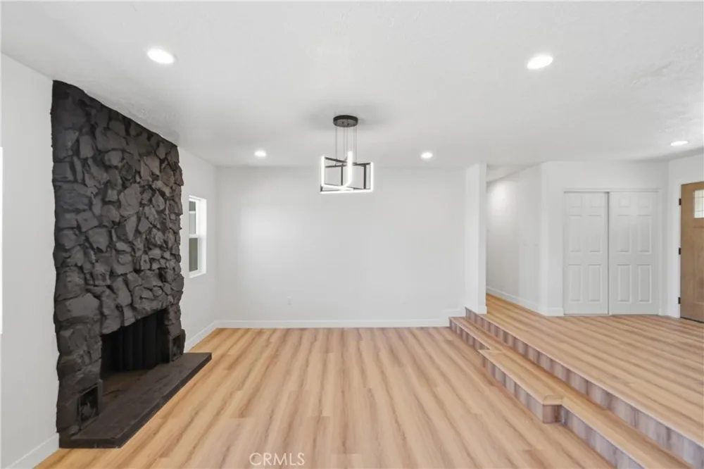 4626 Sundown Phelan, CA 92371