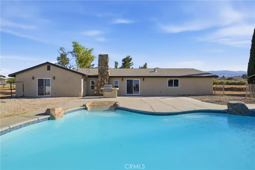 4626 Sundown Phelan, CA 92371