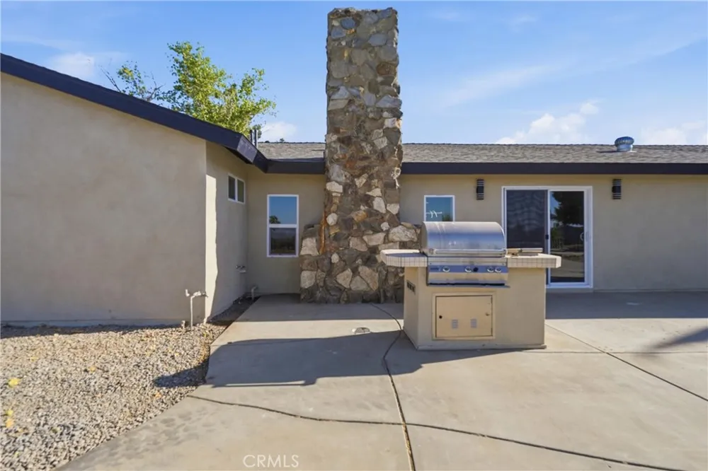 4626 Sundown Phelan, CA 92371