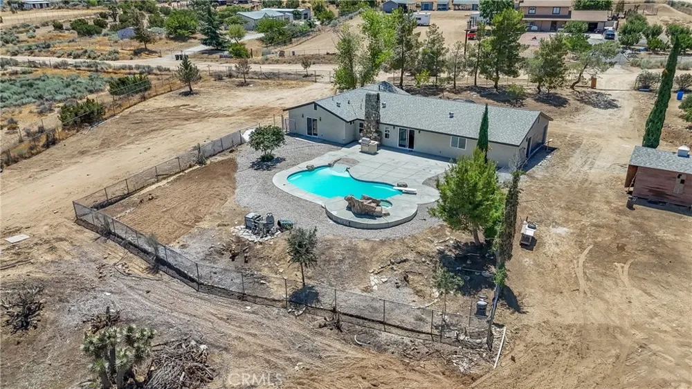 4626 Sundown Phelan, CA 92371