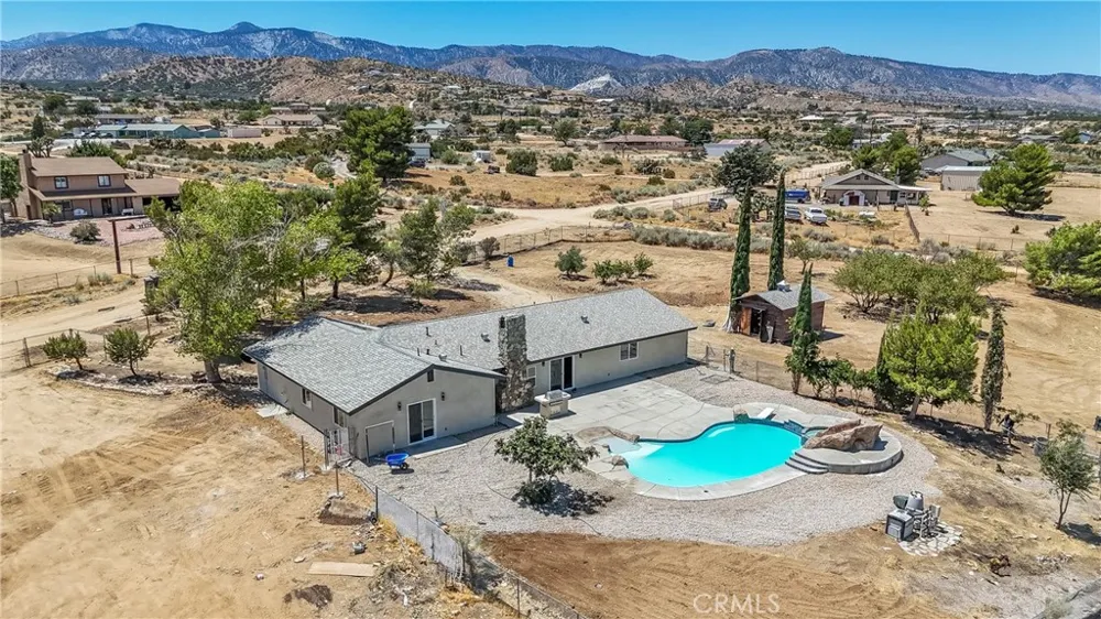 4626 Sundown Phelan, CA 92371
