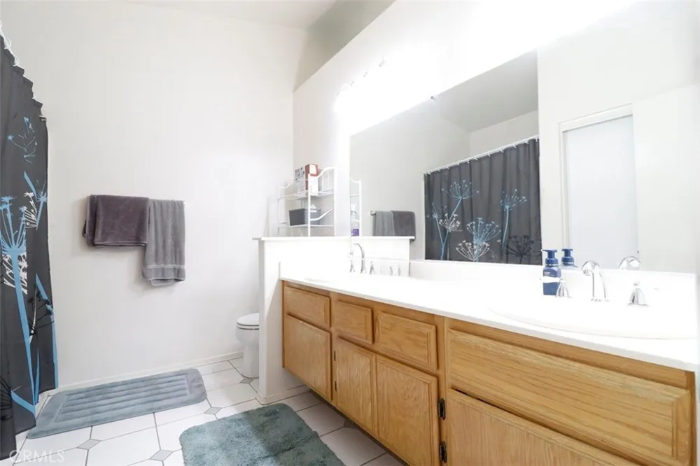14532 Tanglewood Court Hesperia, CA 92345