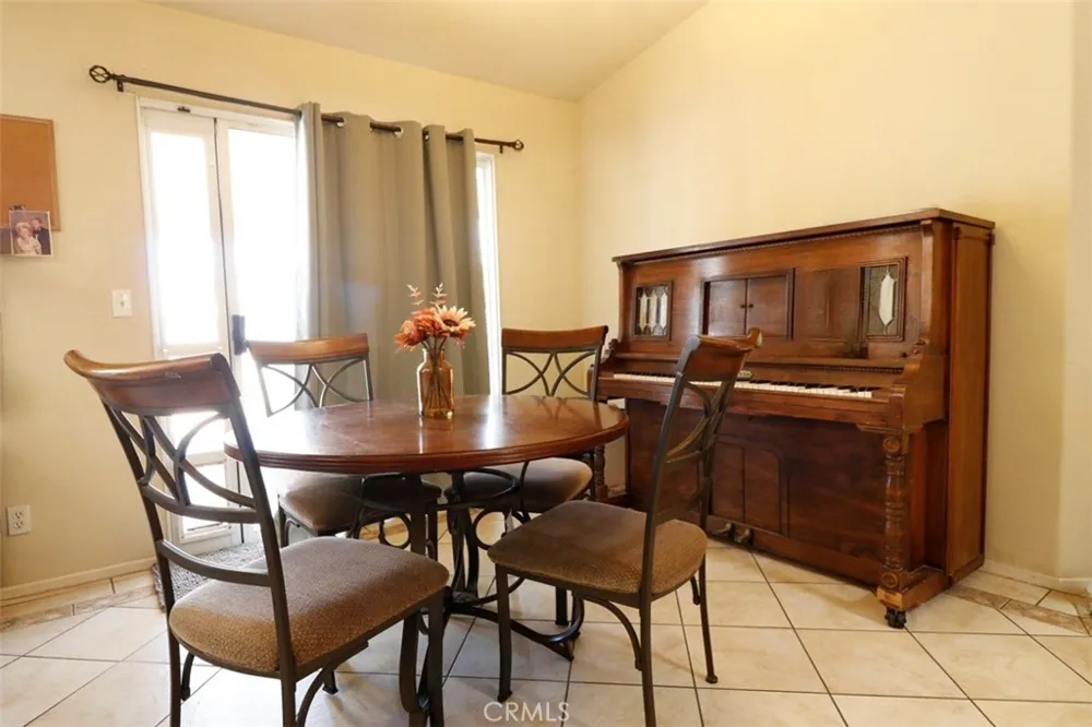14532 Tanglewood Court Hesperia, CA 92345