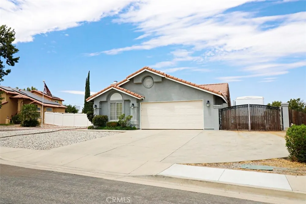 14532 Tanglewood Court Hesperia, CA 92345