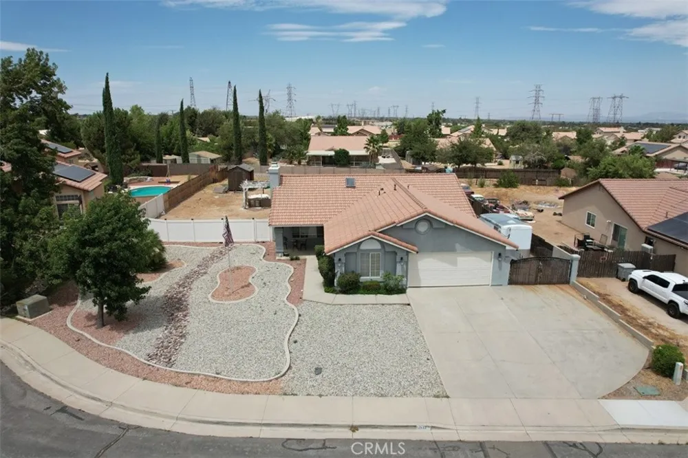 14532 Tanglewood Court Hesperia, CA 92345
