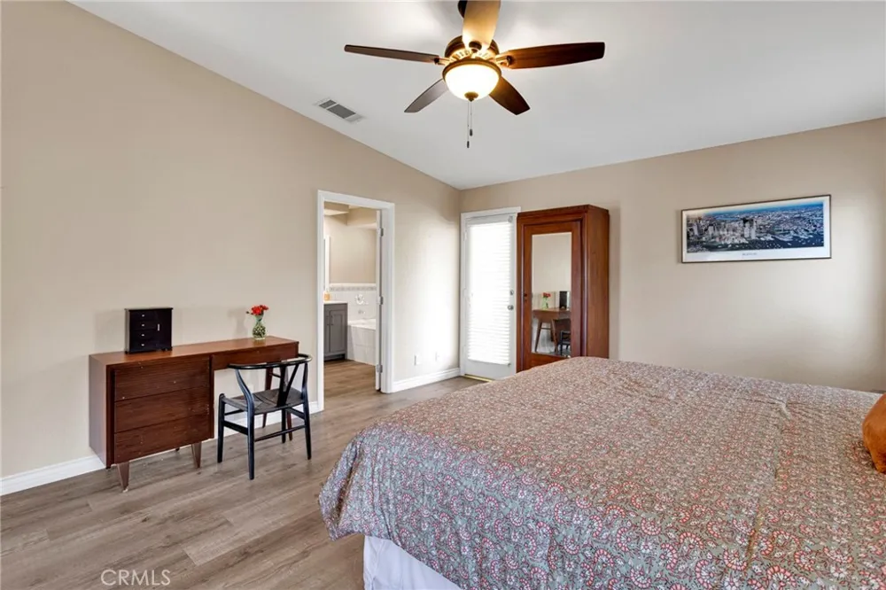 16249 Crown Valley Drive Apple Valley, CA 92307