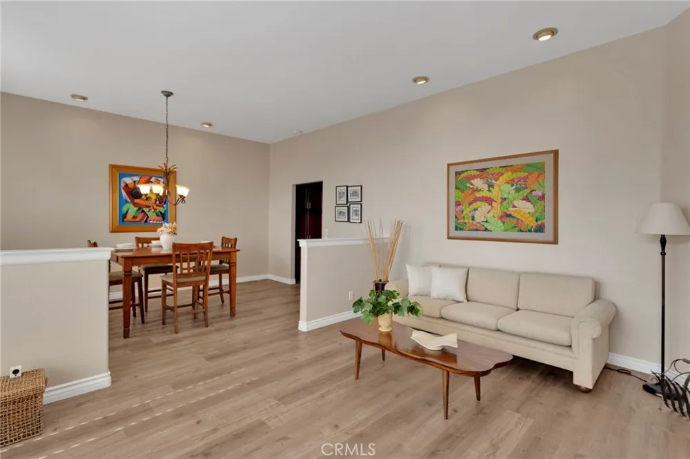 16249 Crown Valley Drive Apple Valley, CA 92307