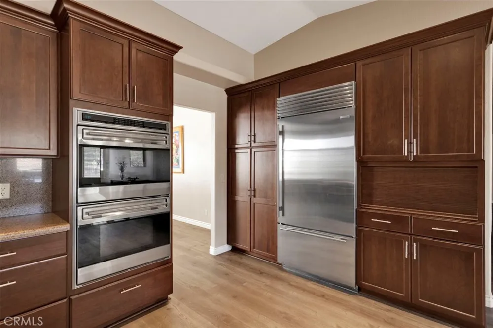 16249 Crown Valley Drive Apple Valley, CA 92307