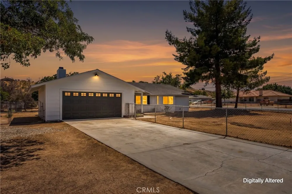 17405 Adobe Hesperia, CA 92345