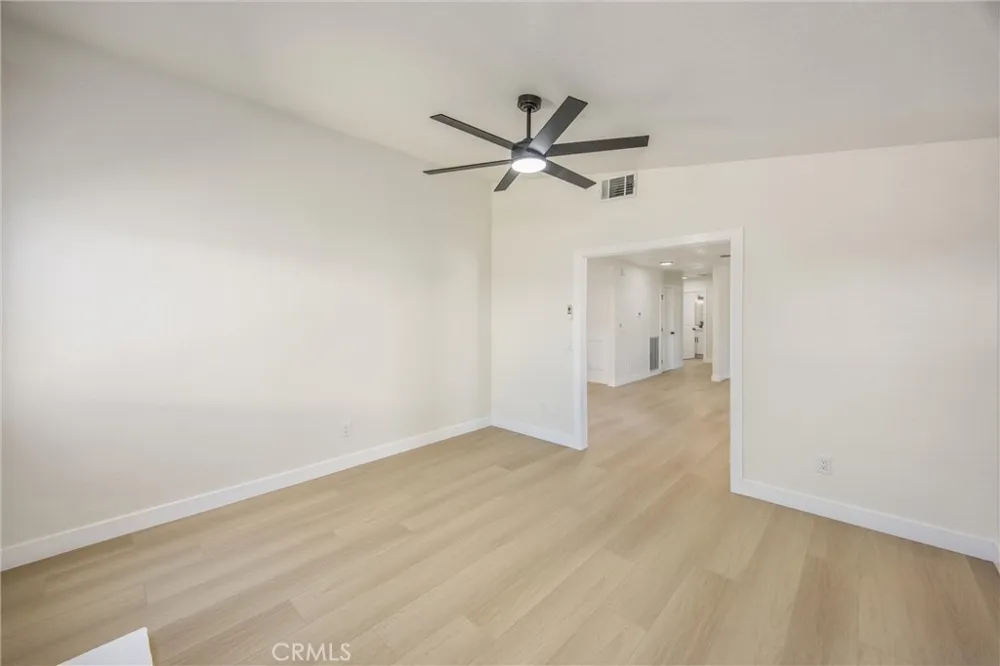 17405 Adobe Hesperia, CA 92345