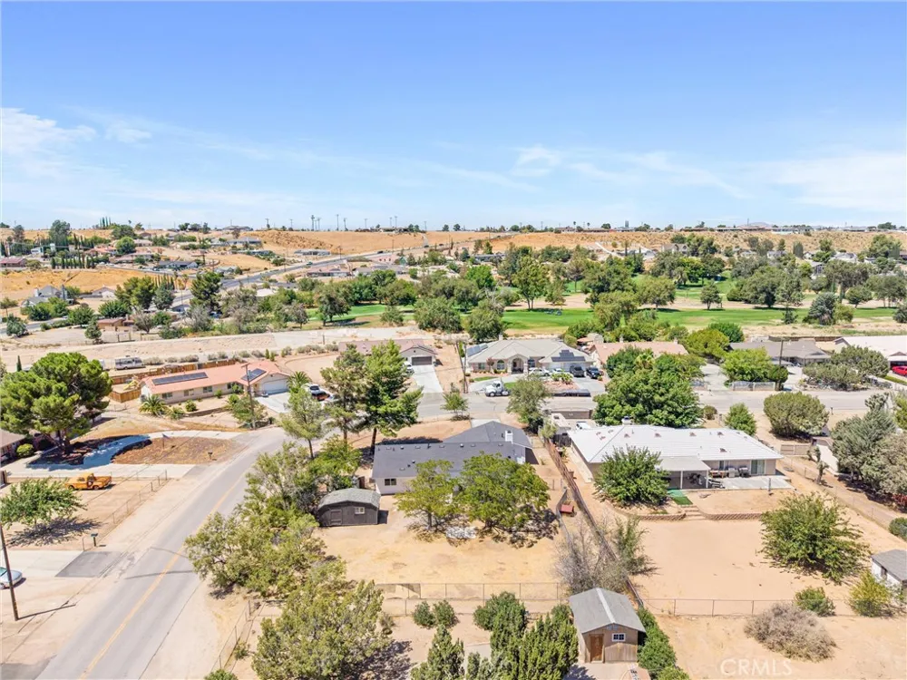 17405 Adobe Hesperia, CA 92345