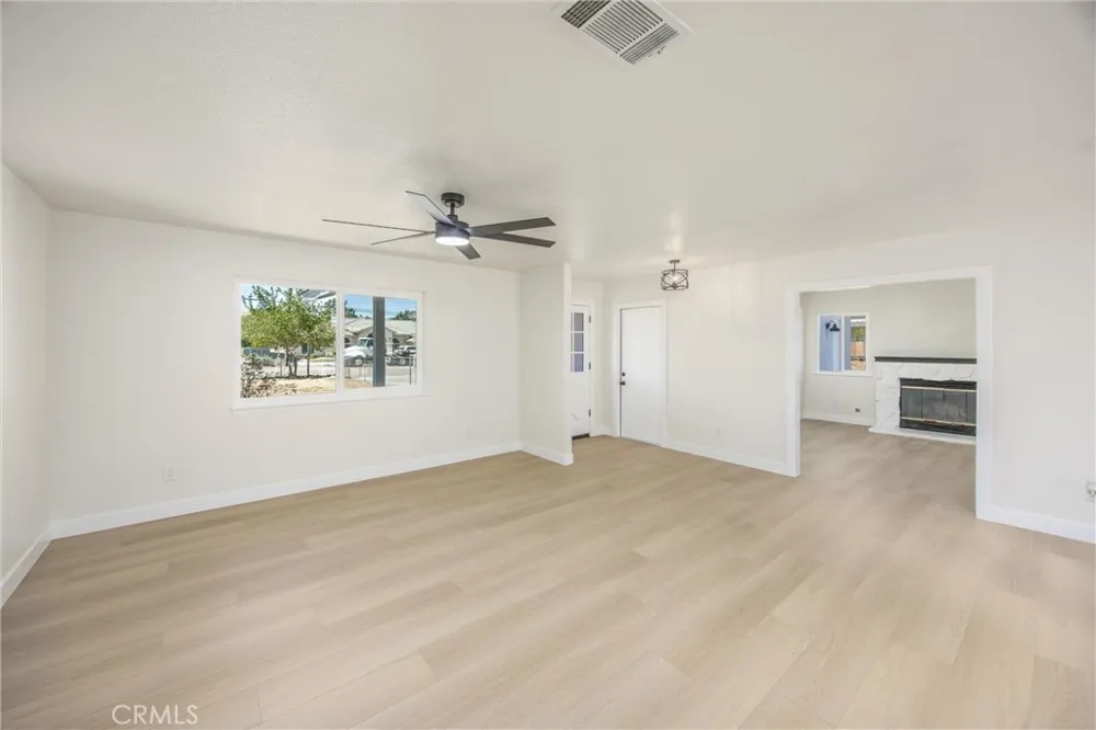 17405 Adobe Hesperia, CA 92345