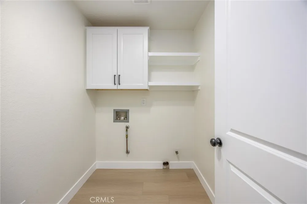 17405 Adobe Hesperia, CA 92345