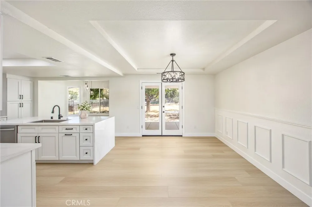 17405 Adobe Hesperia, CA 92345