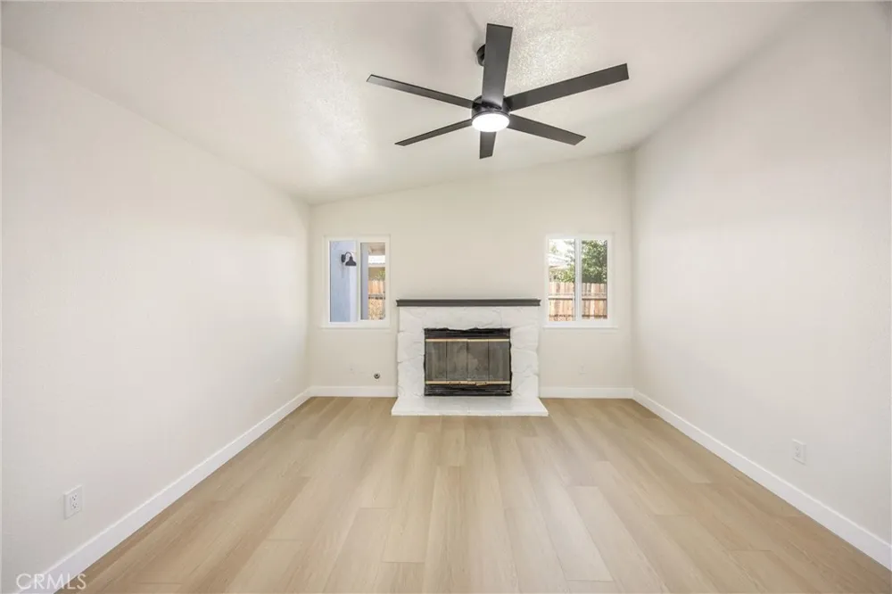 17405 Adobe Hesperia, CA 92345