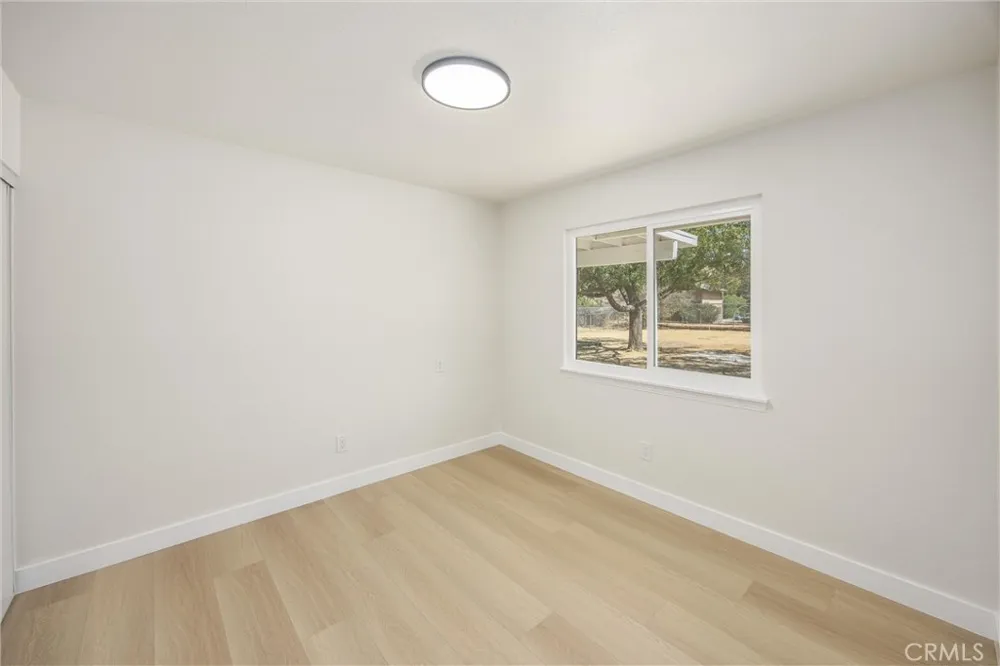 17405 Adobe Hesperia, CA 92345