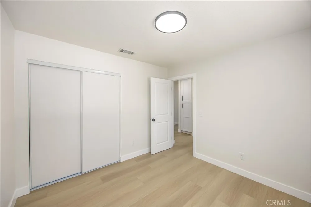 17405 Adobe Hesperia, CA 92345