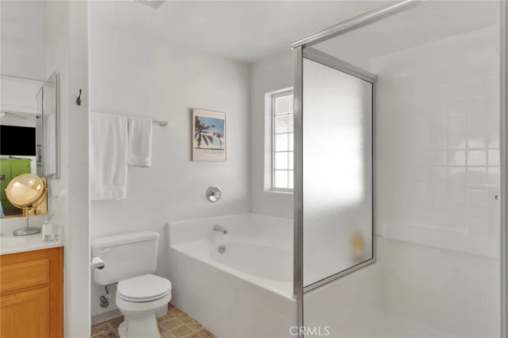 23520 Pala Apple Valley, CA 92307