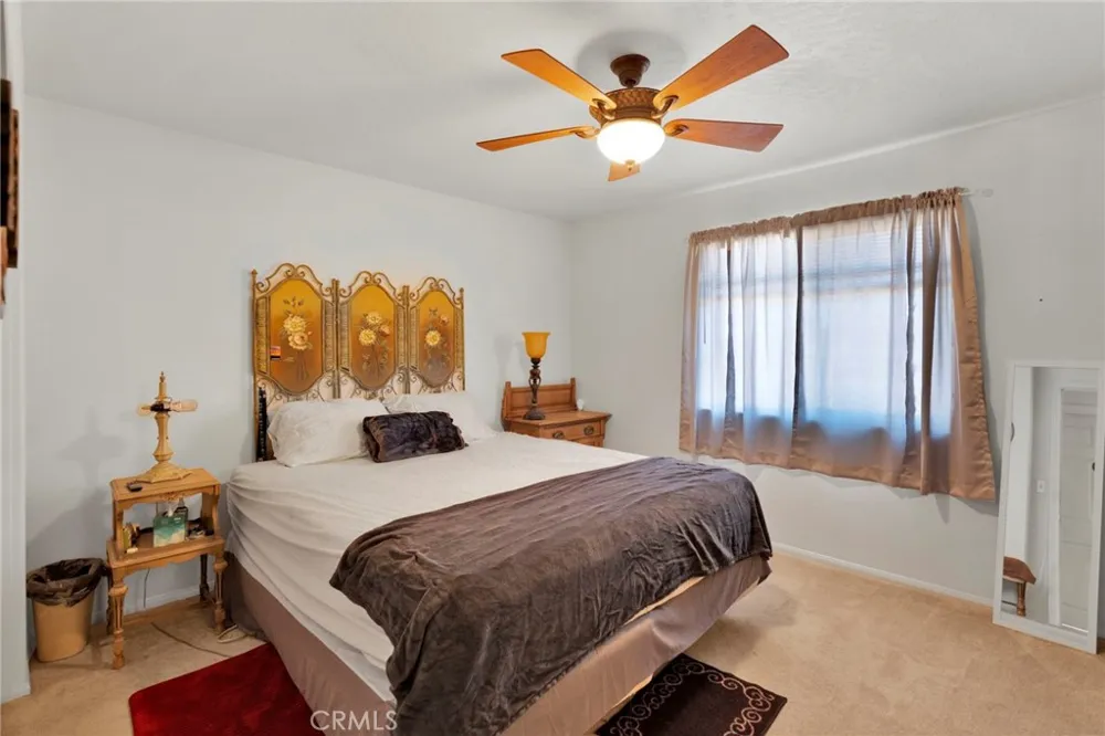23520 Pala Apple Valley, CA 92307
