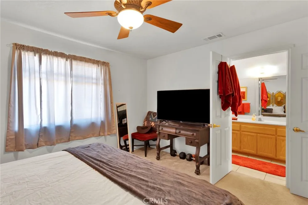 23520 Pala Apple Valley, CA 92307
