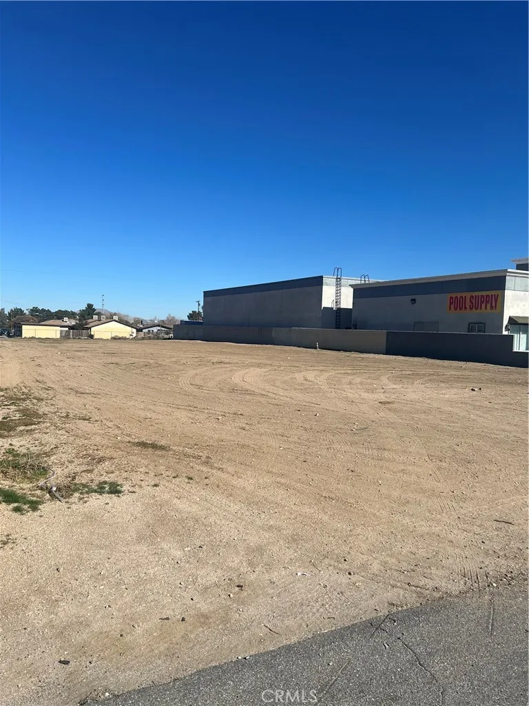 Bear Valley Victorville, CA 92395