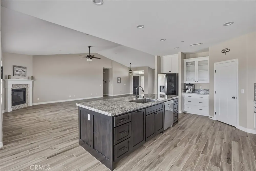 19011 Kaibab Apple Valley, CA 92307