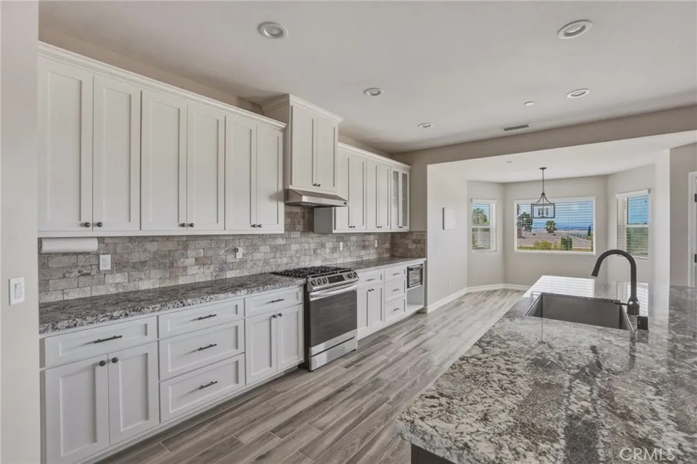 19011 Kaibab Apple Valley, CA 92307