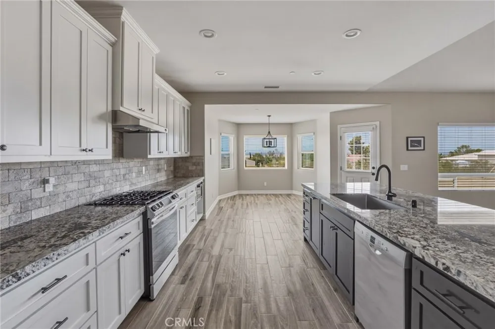 19011 Kaibab Apple Valley, CA 92307