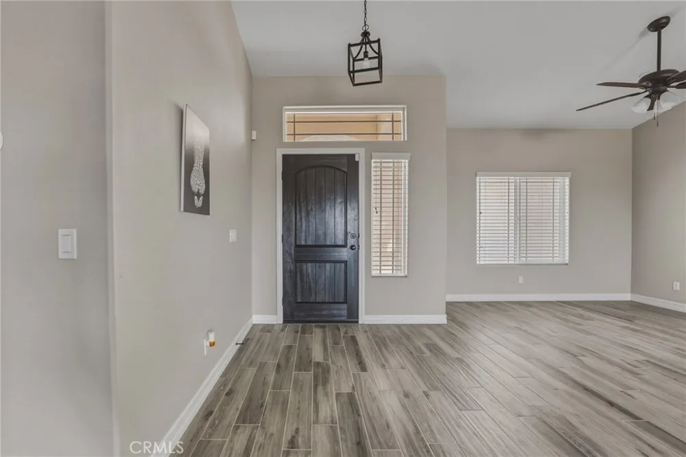 19011 Kaibab Apple Valley, CA 92307