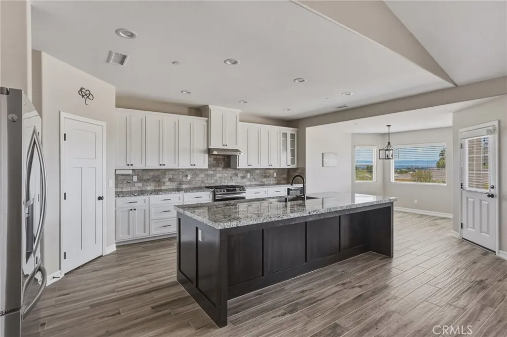19011 Kaibab Apple Valley, CA 92307