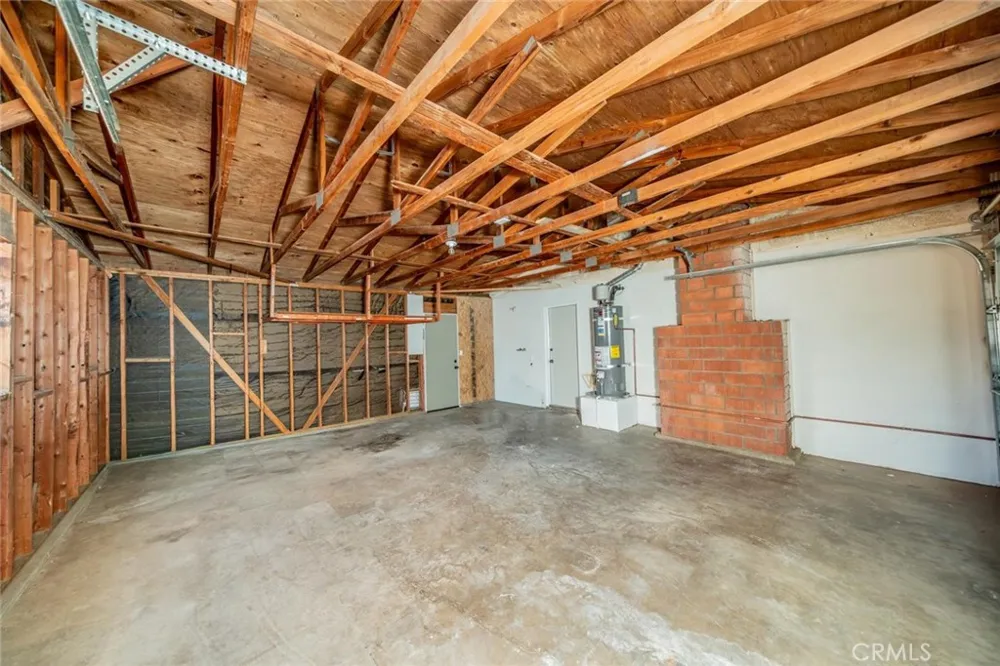 14850 Riverside Street Hesperia, CA 92345