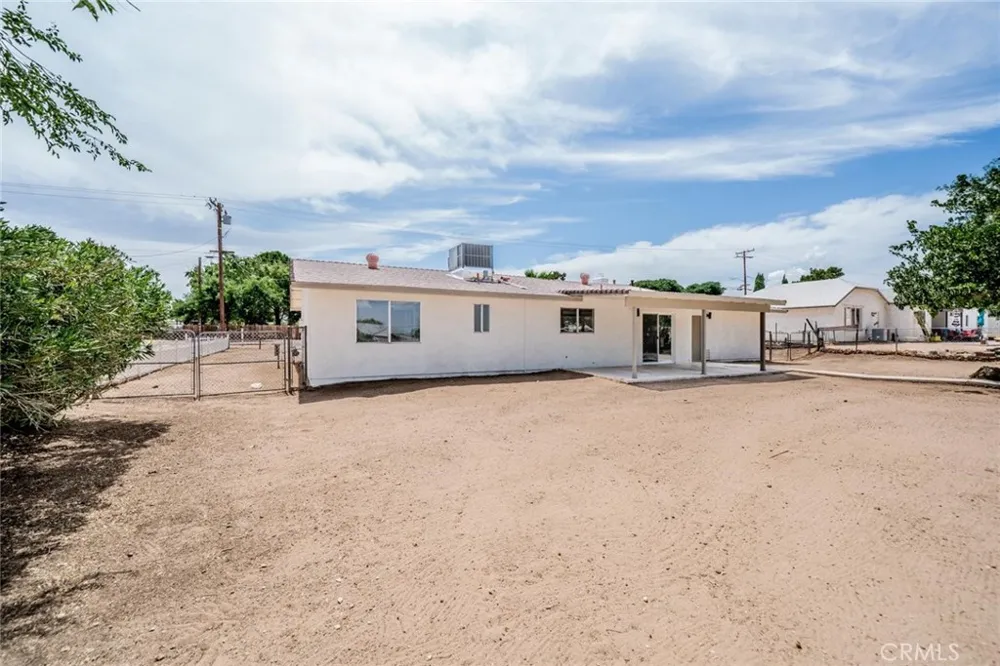14850 Riverside Street Hesperia, CA 92345