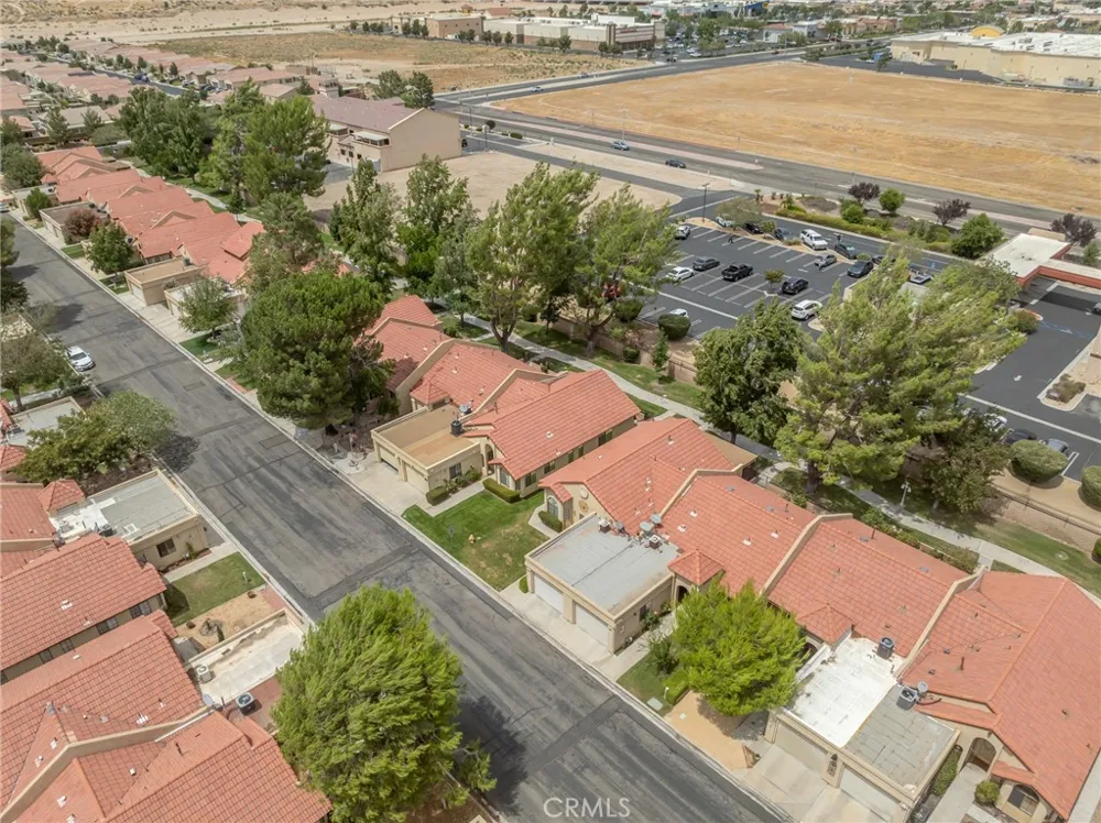 19064 Elm Drive Apple Valley, CA 92308