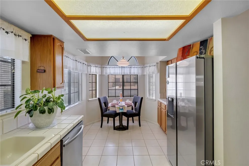 19064 Elm Drive Apple Valley, CA 92308