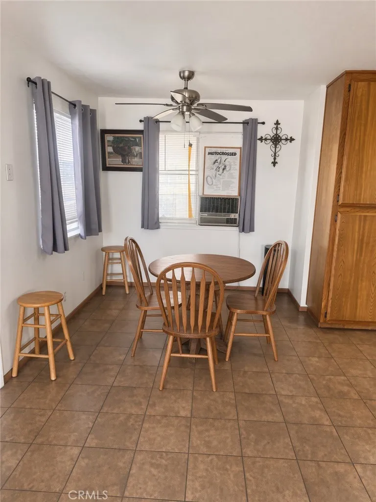 10625 Tecopa Apple Valley, CA 92308