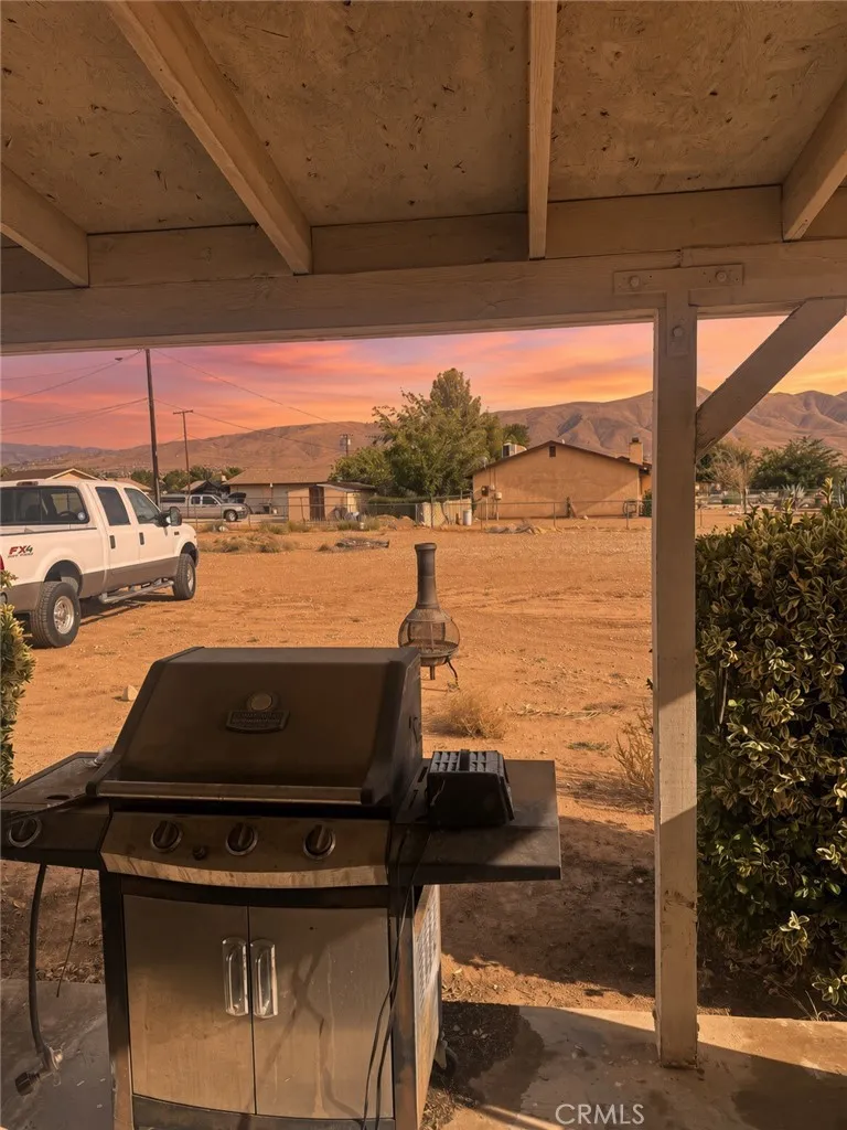 10625 Tecopa Apple Valley, CA 92308