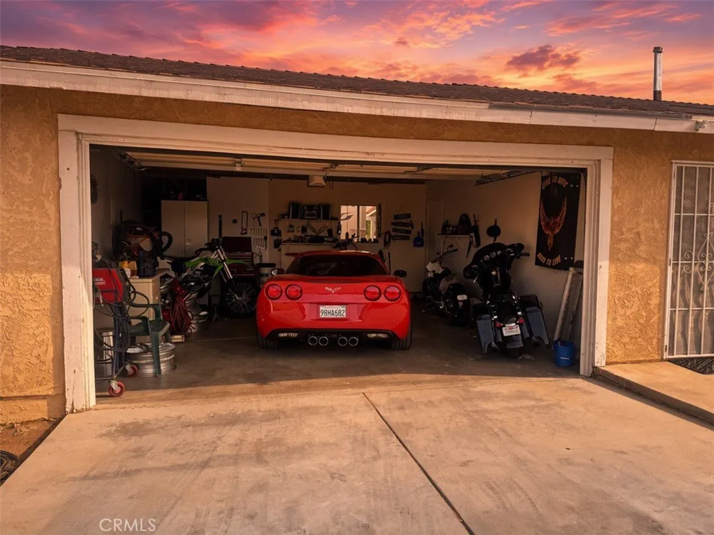 10625 Tecopa Apple Valley, CA 92308