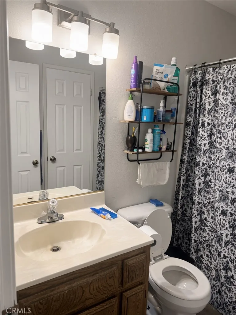 10625 Tecopa Apple Valley, CA 92308