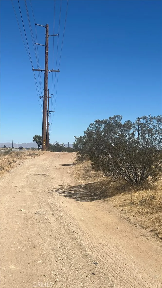 Ca-18 Phelan, CA 92371