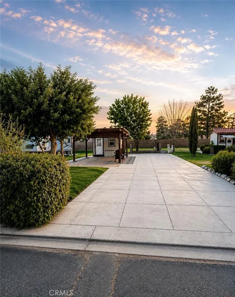 11604 Wedgewood