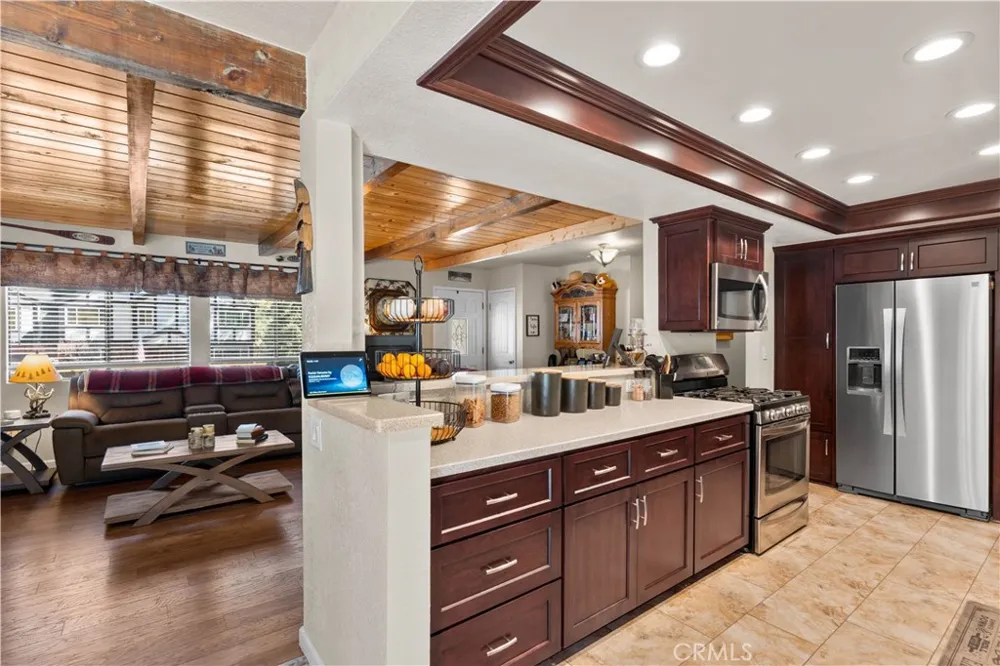 1837 Twin Lakes Wrightwood, CA 92397