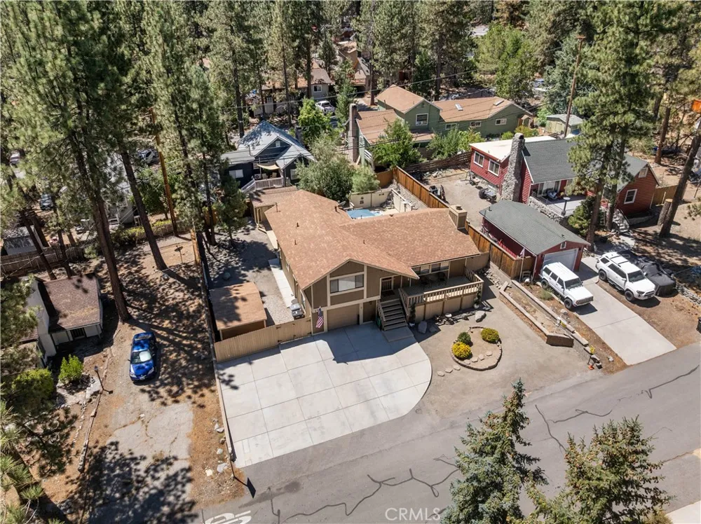 1837 Twin Lakes Wrightwood, CA 92397