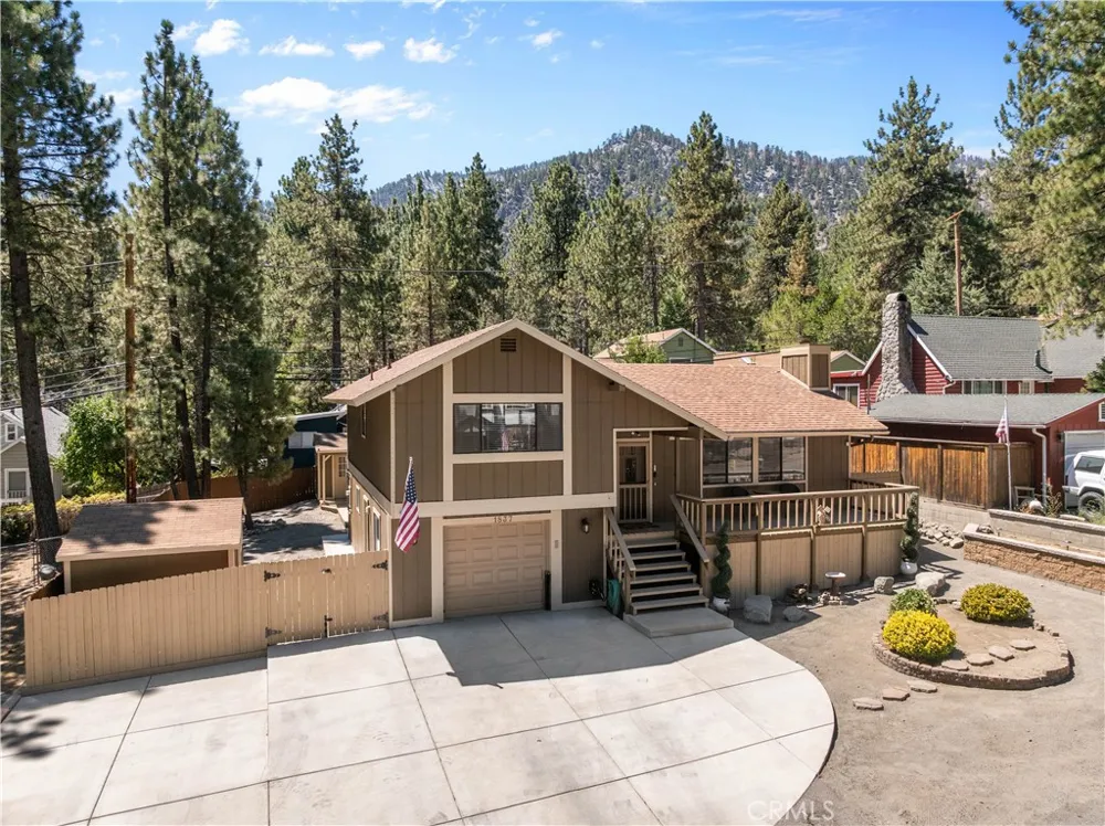 1837 Twin Lakes Wrightwood, CA 92397
