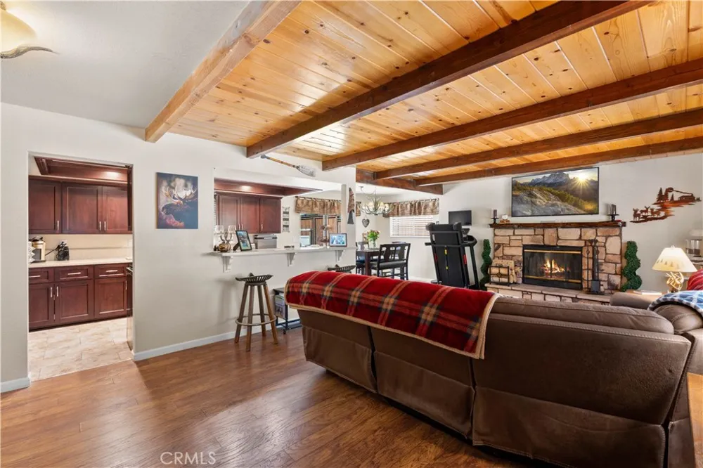 1837 Twin Lakes Wrightwood, CA 92397